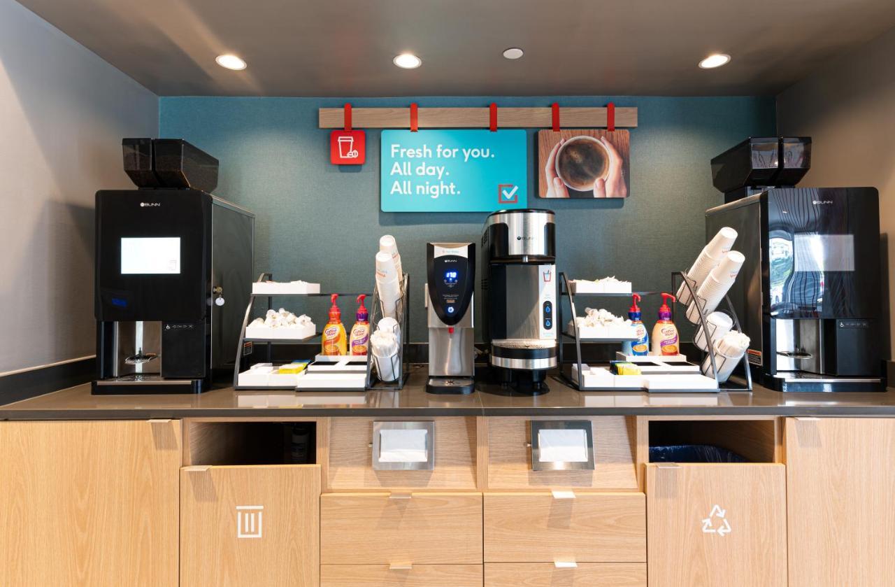 Avid Hotel Summerville By Ihg Εξωτερικό φωτογραφία