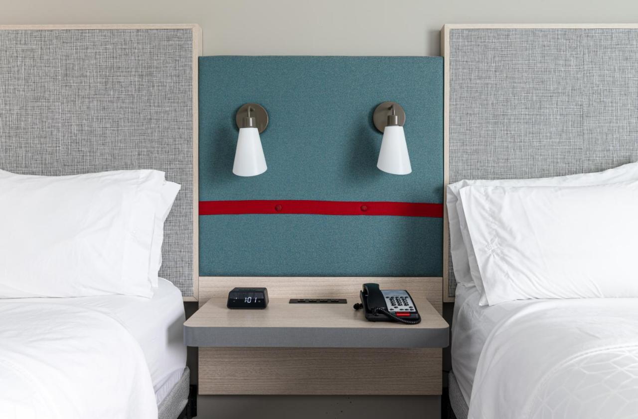 Avid Hotel Summerville By Ihg Εξωτερικό φωτογραφία
